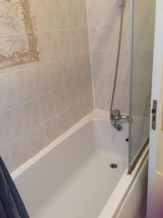 Apartment Spacious West 2 Bedroom
